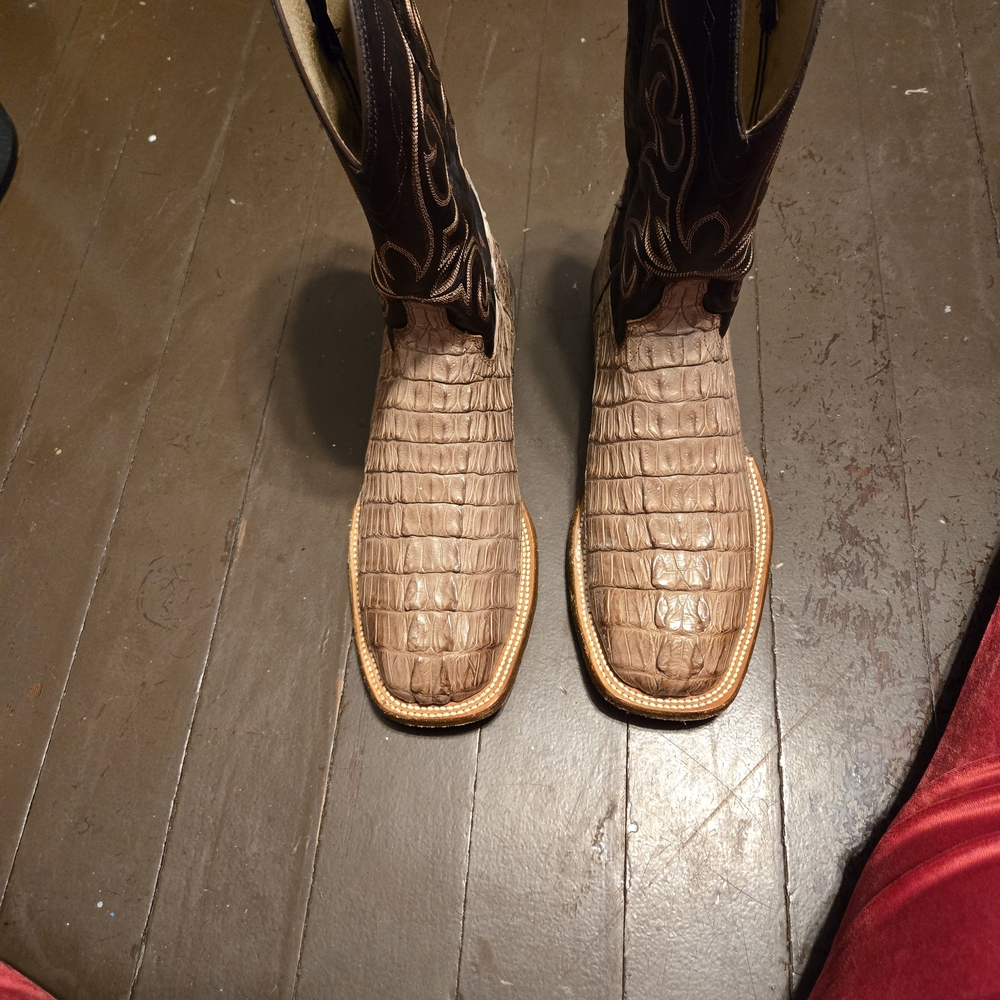 Lucchese Brown Alligator Western Boots